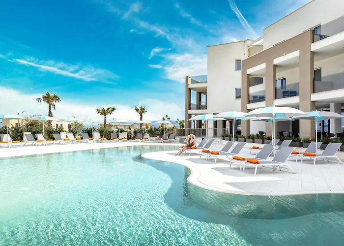 Resort La Battigia Beach & Spa